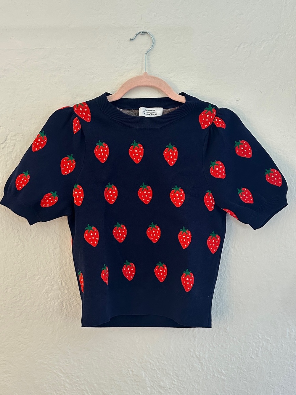 & OTHER STORIES | Strawberry Short Sleeve Sweater In Navy w/ Strawberry Jacquard - Picture 6 of 10